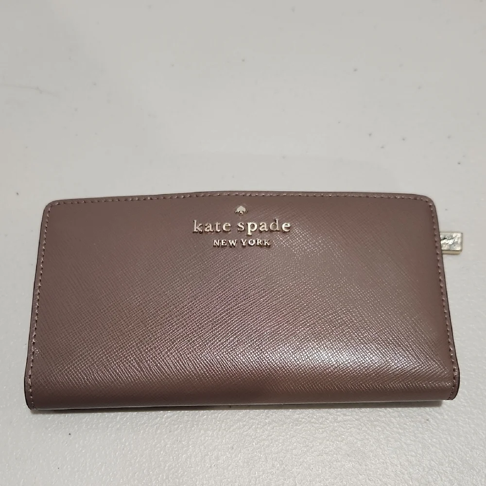 Kate Spade Staci Large Slim Bifold Wallet Tan Taupe